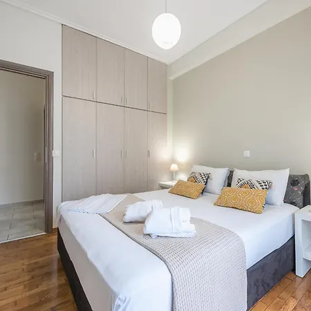 Supreme By Cloudkeys Apartment Athens